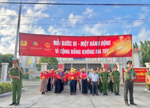 Xã Phước Thái sôi nổi ra quân diễu hành phòng, chống ma túy...